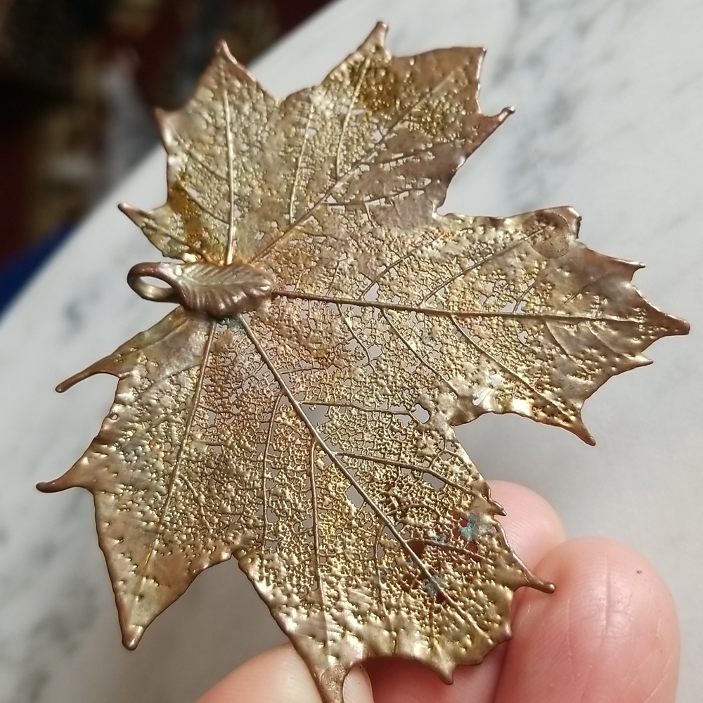 2" 24k Gold Dipped (Covered) Real Leaf Fromcanadi… - image 2